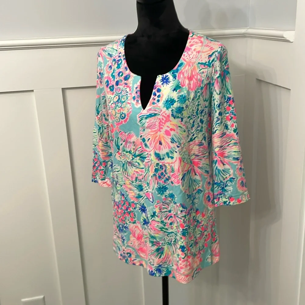 Lilly Pulitzer Top - Picture 1 of 3